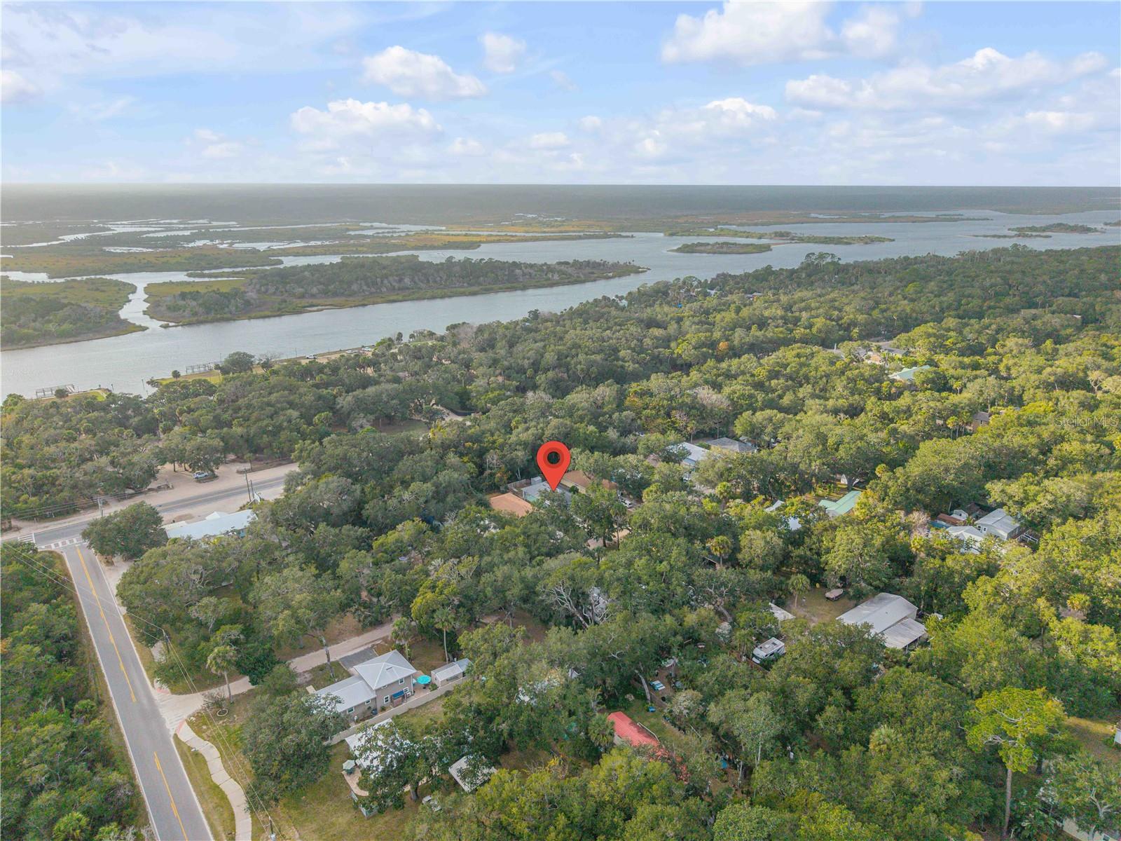 Image 19 of 22 For 14 Seminole Avenue