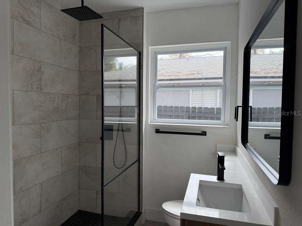 Image 17 of 22 For 1741 Lyndale Boulevard