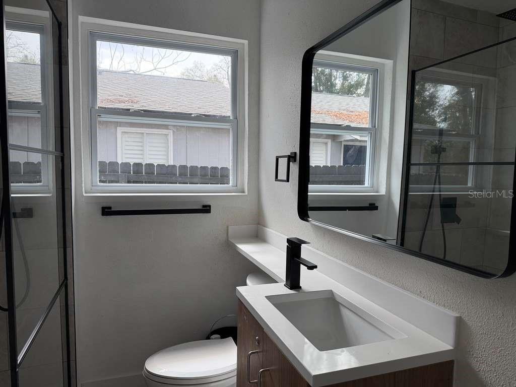 Image 18 of 22 For 1741 Lyndale Boulevard