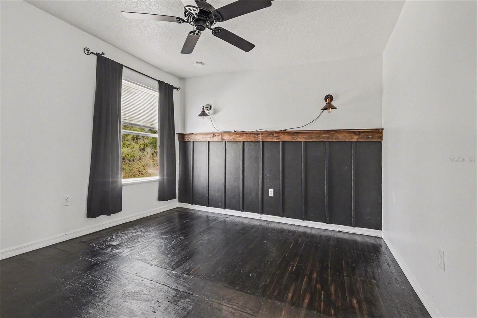 Image 26 of 28 For 548 Big Sioux Court