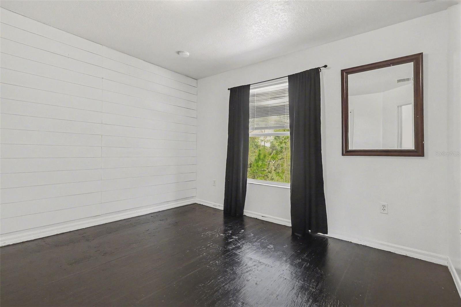 Image 27 of 28 For 548 Big Sioux Court