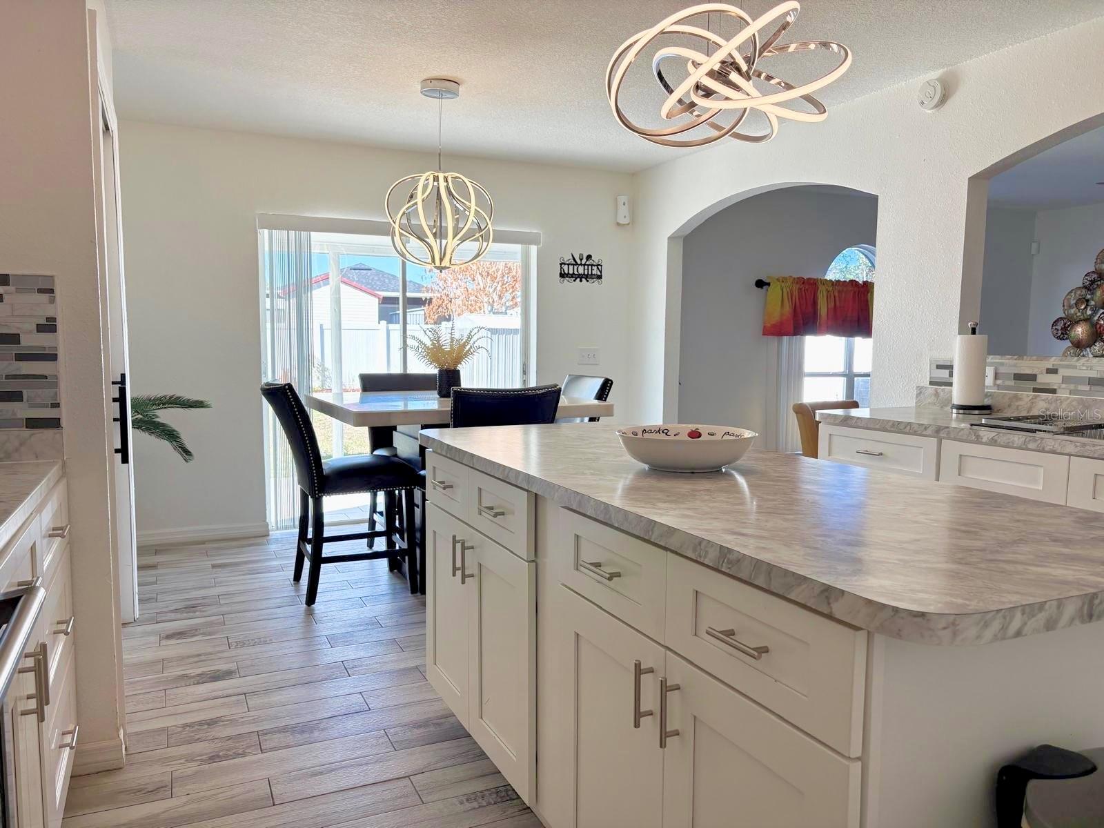 Image 25 of 56 For 3142 Whispering Trails Street