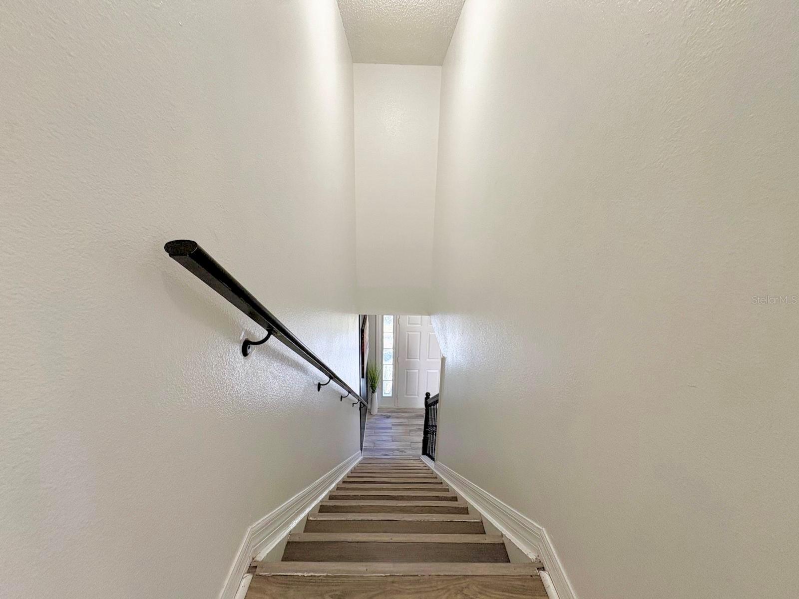 Image 30 of 56 For 3142 Whispering Trails Street