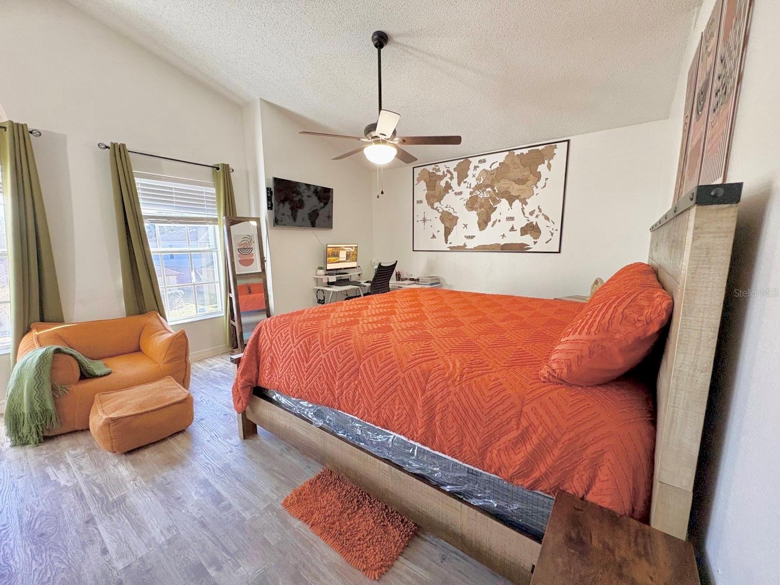 Image 44 of 56 For 3142 Whispering Trails Street