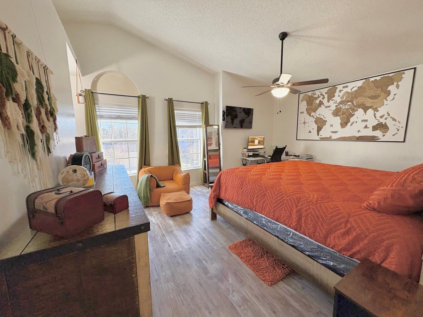 Image 45 of 56 For 3142 Whispering Trails Street