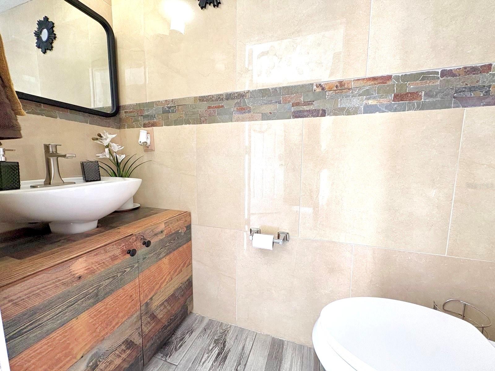 Image 9 of 56 For 3142 Whispering Trails Street