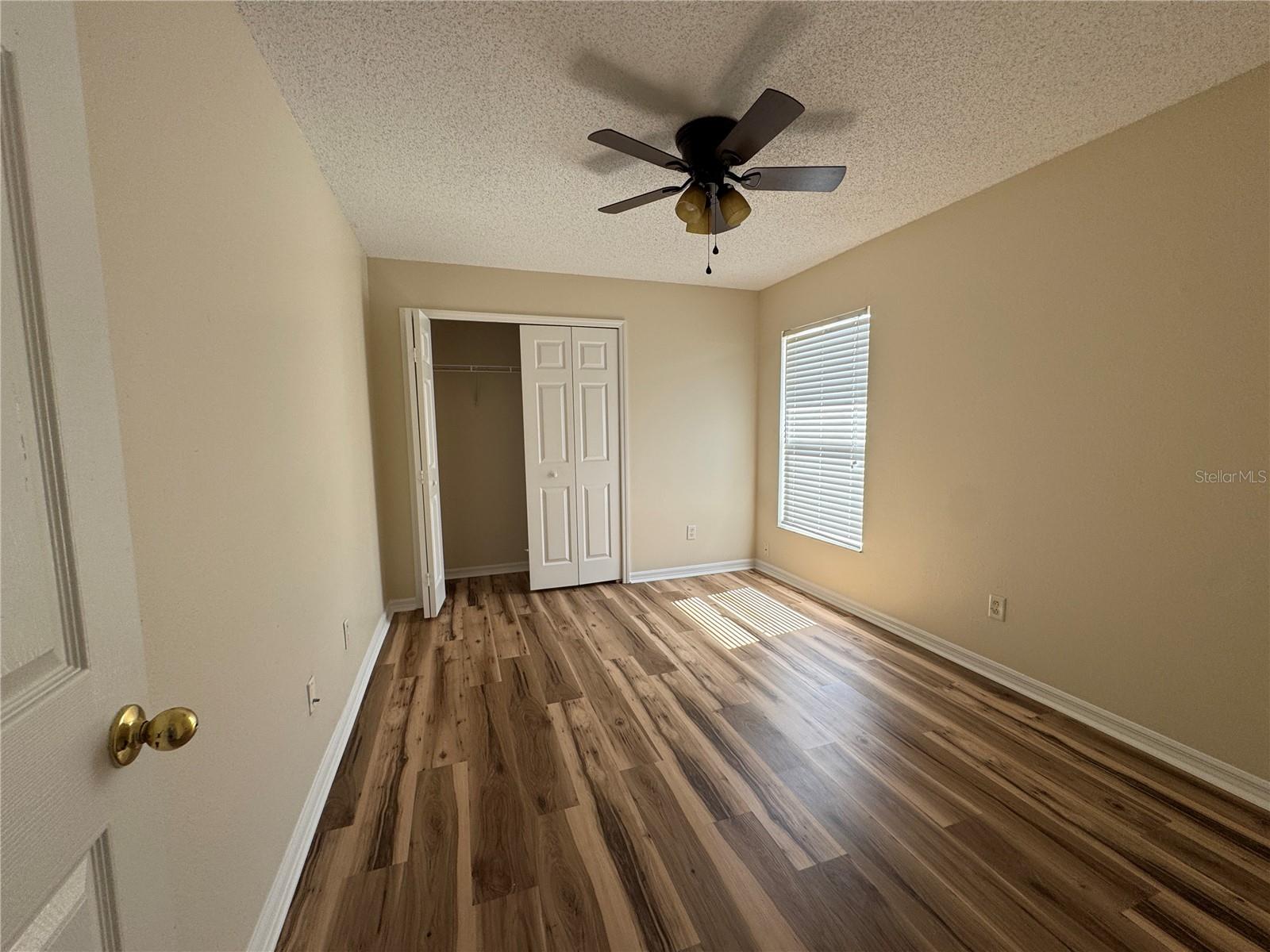 Image 11 of 13 For 4436 Middleburg Court