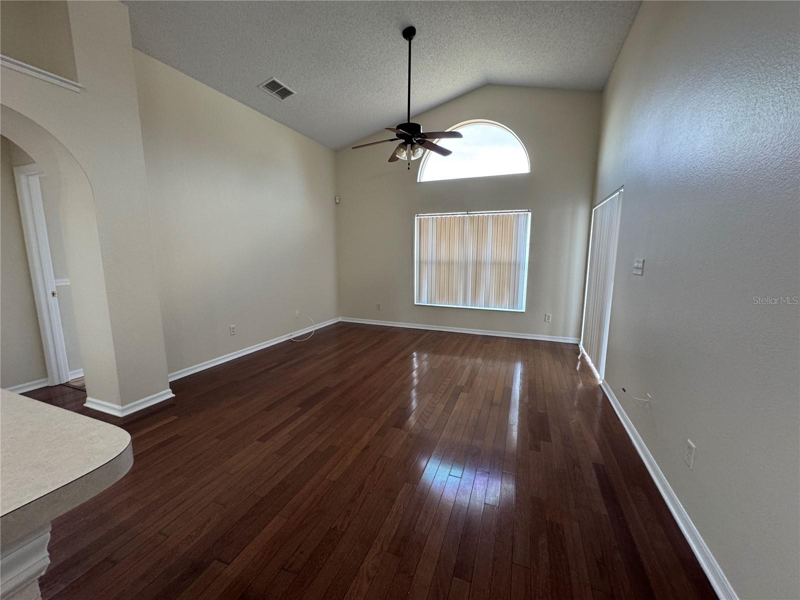 Image 13 of 13 For 4436 Middleburg Court