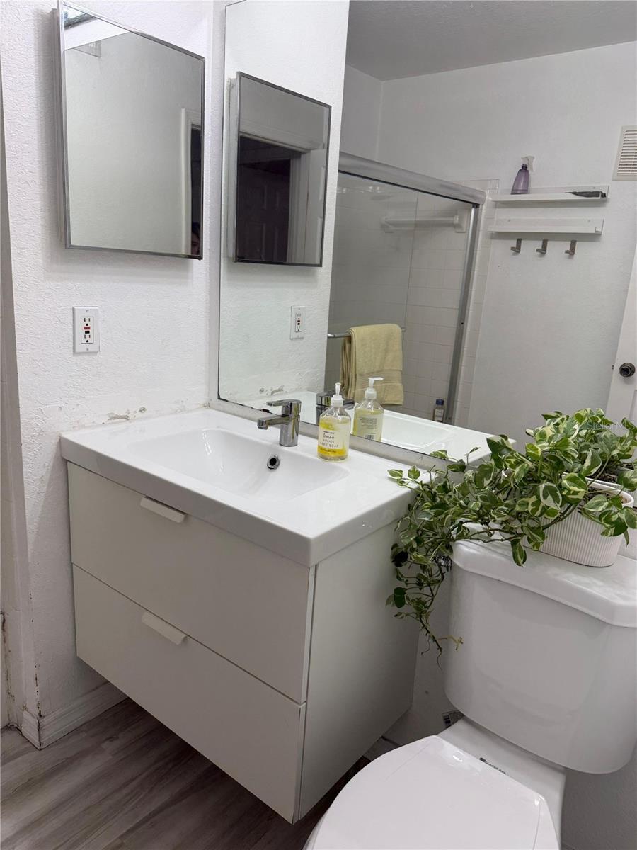 Image 15 of 46 For 7630 Pissarro Drive 16308