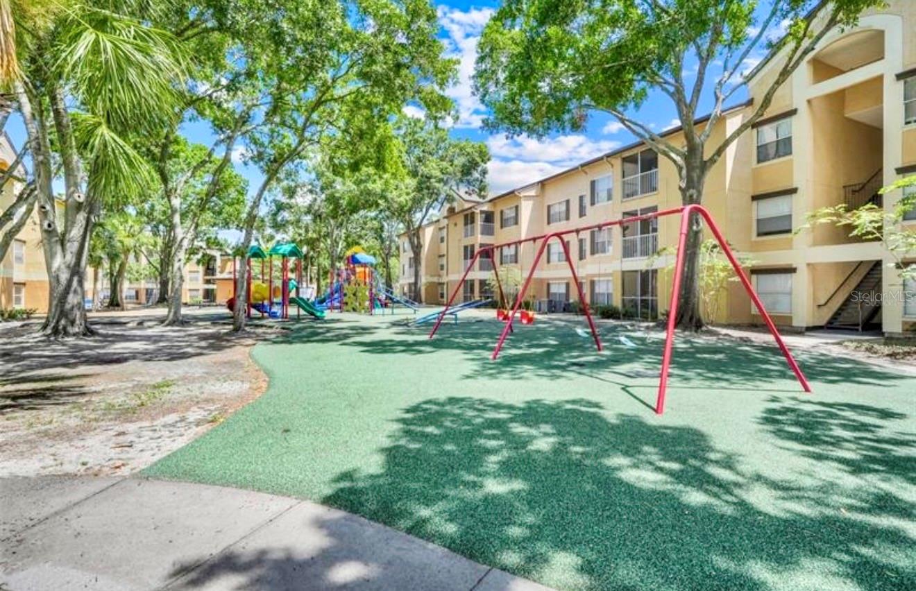 Image 28 of 46 For 7630 Pissarro Drive 16308