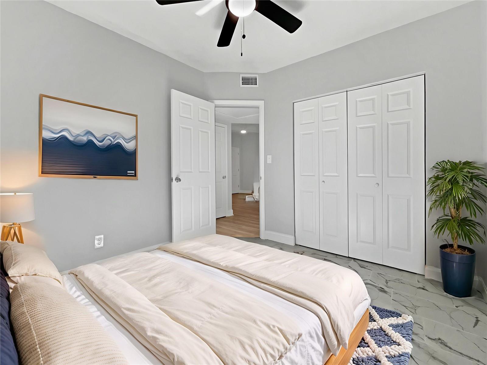 Image 12 of 23 For 10512 51st Terrace N