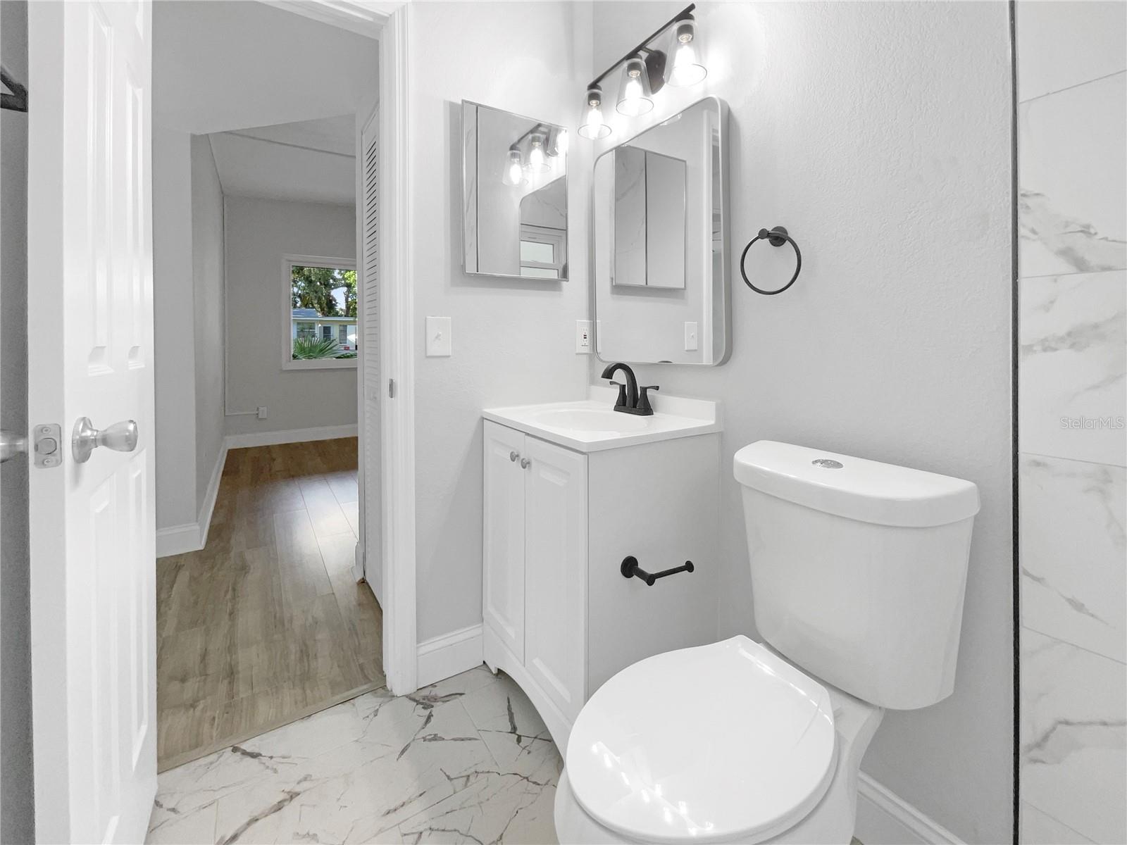 Image 18 of 23 For 10512 51st Terrace N