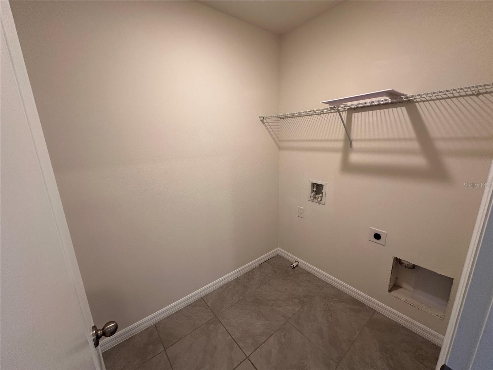 Image 24 of 43 For 4186 Looking Glass Place