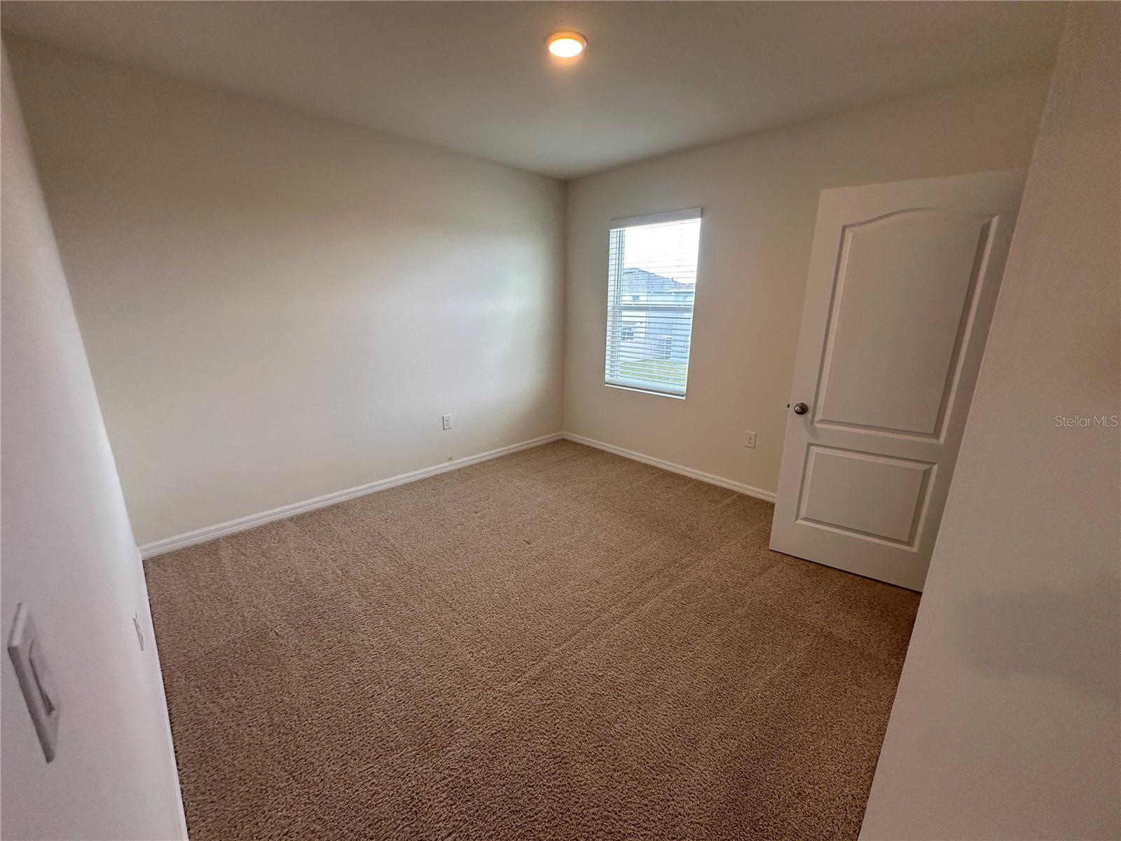 Image 31 of 43 For 4186 Looking Glass Place