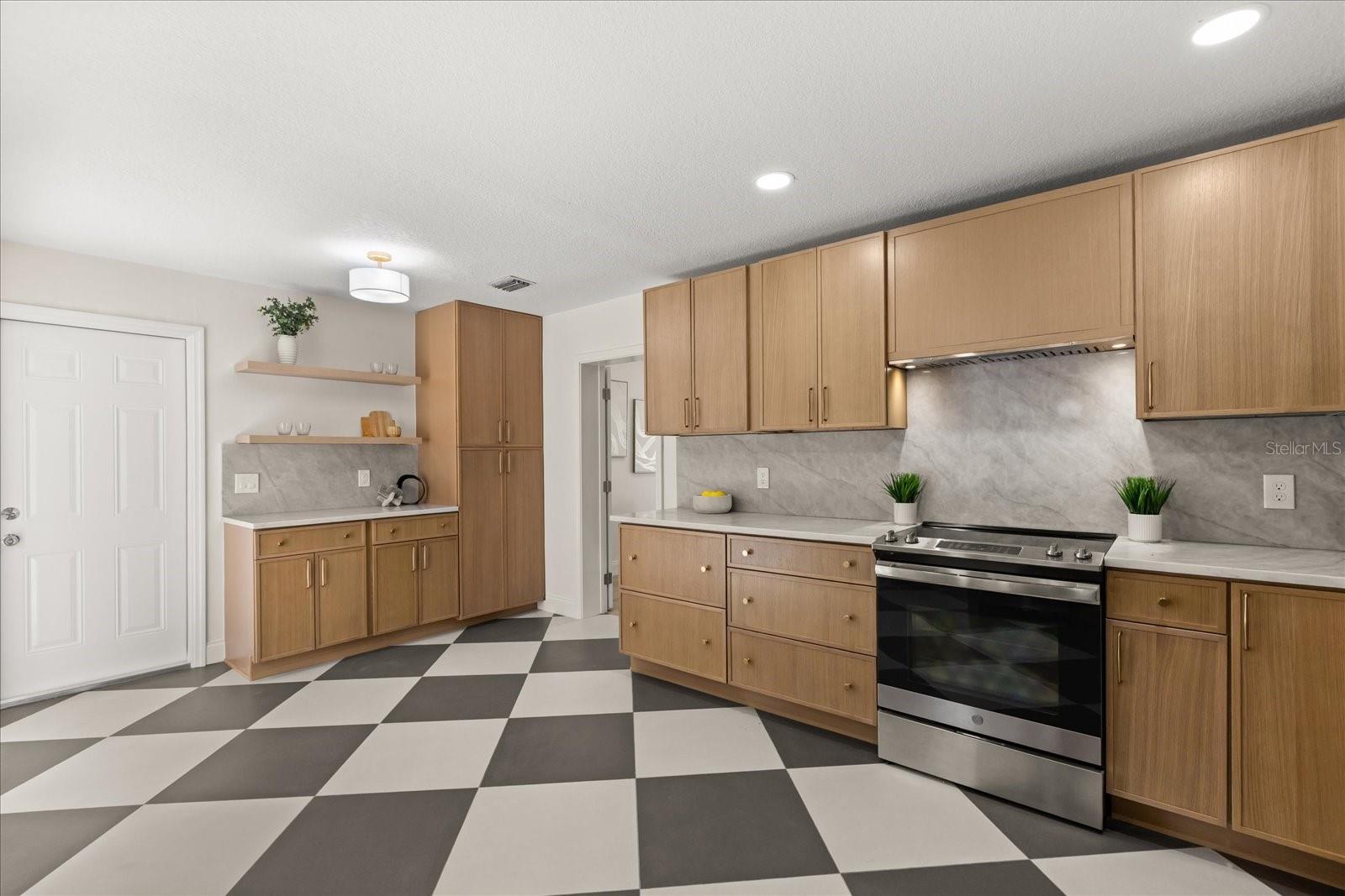 Image 8 of 46 For 1108 Fairway Drive