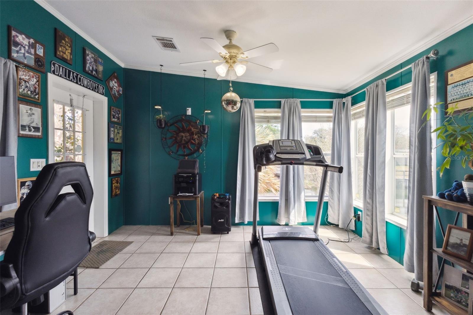 Image 11 of 34 For 26142 Rose Lane