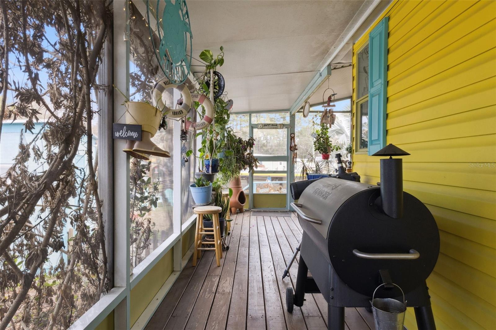 Image 16 of 34 For 26142 Rose Lane