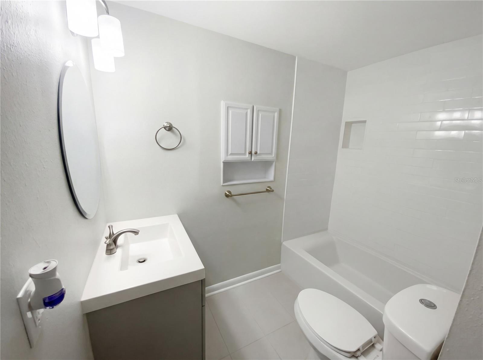 Image 20 of 29 For 8632 94th Street