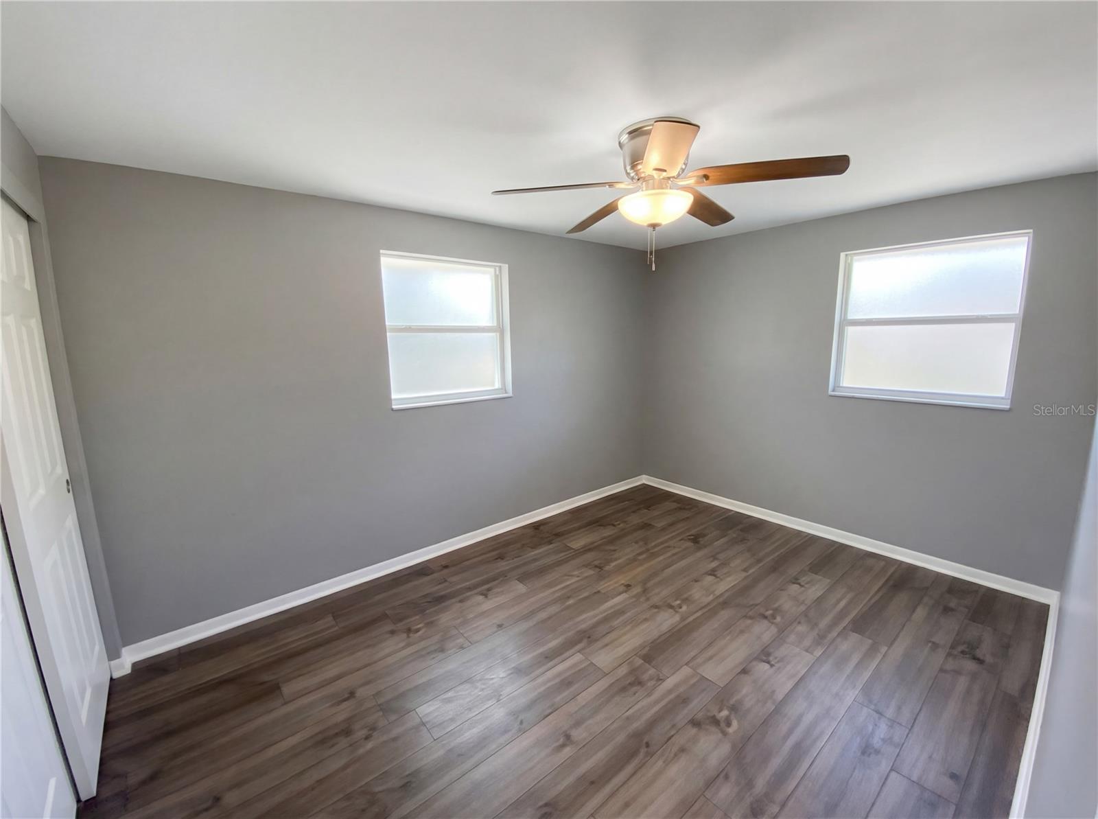 Image 22 of 29 For 8632 94th Street