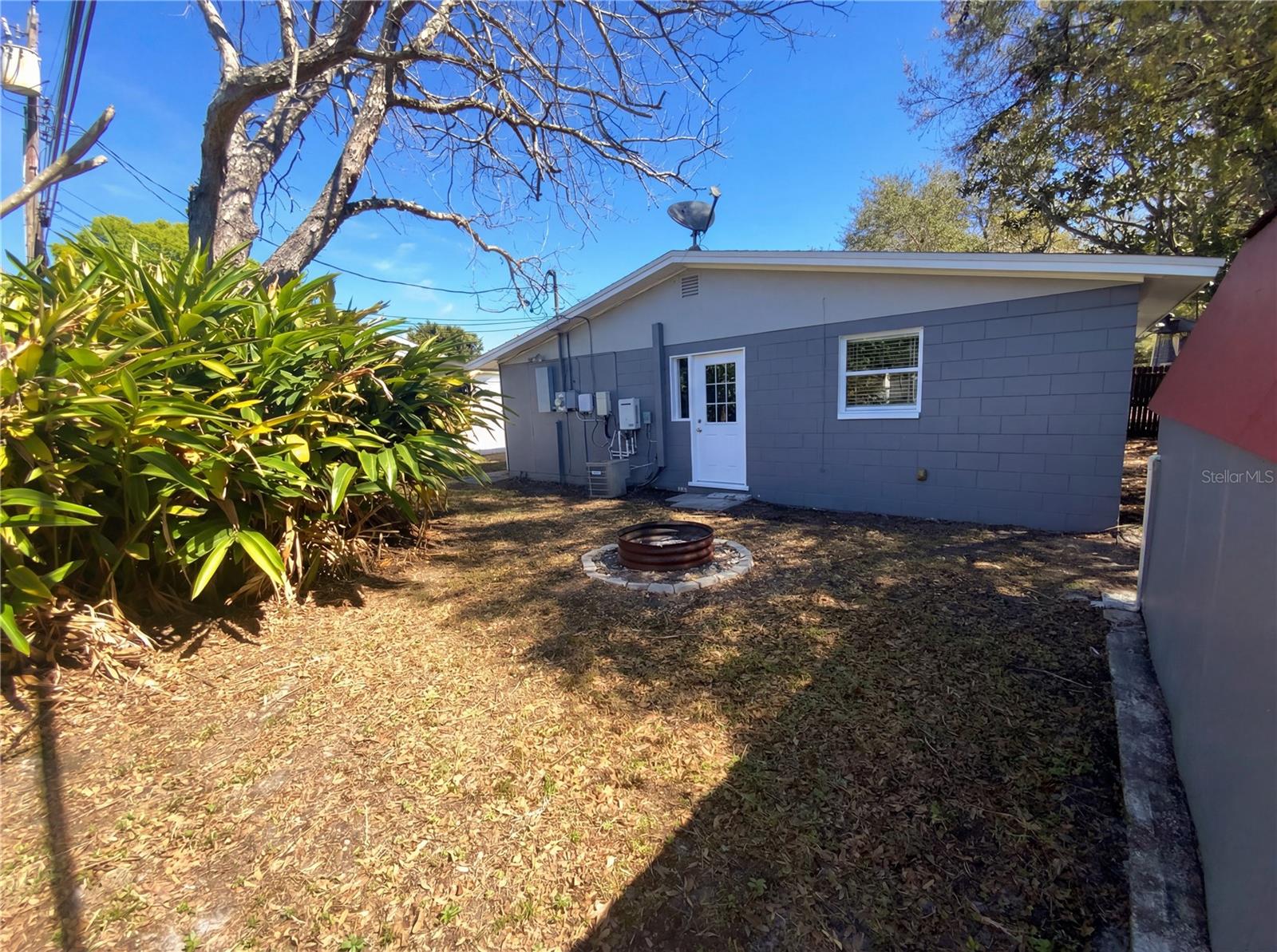 Image 6 of 29 For 8632 94th Street