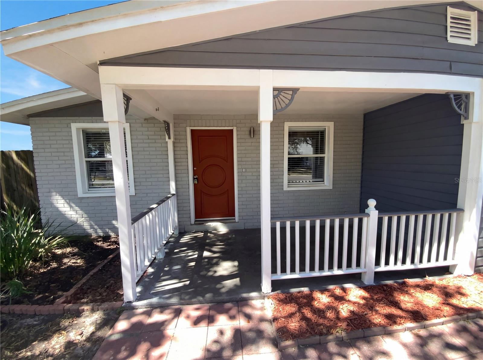 Image 9 of 29 For 8632 94th Street