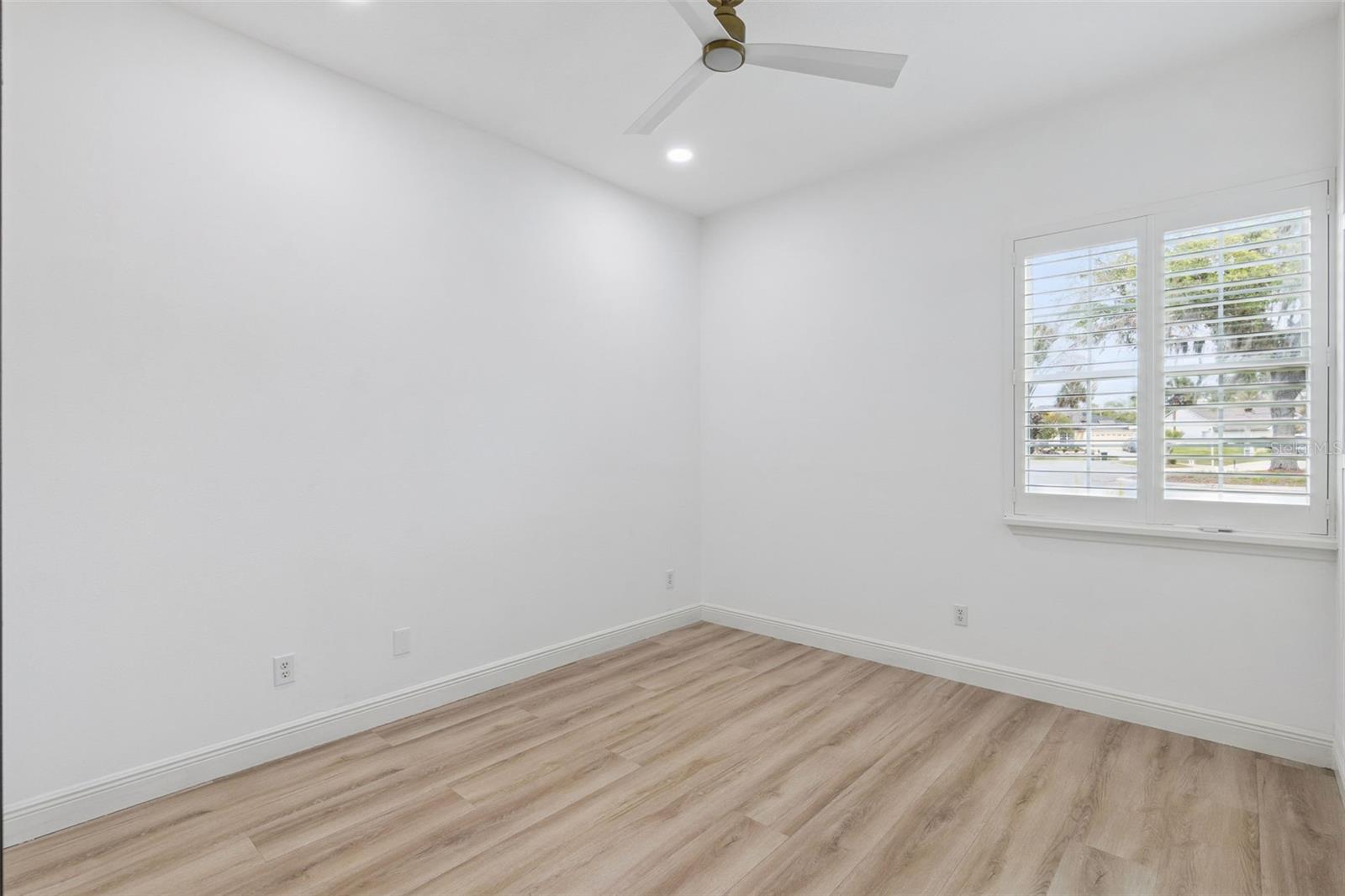 Image 19 of 36 For 3568 Alcove Court