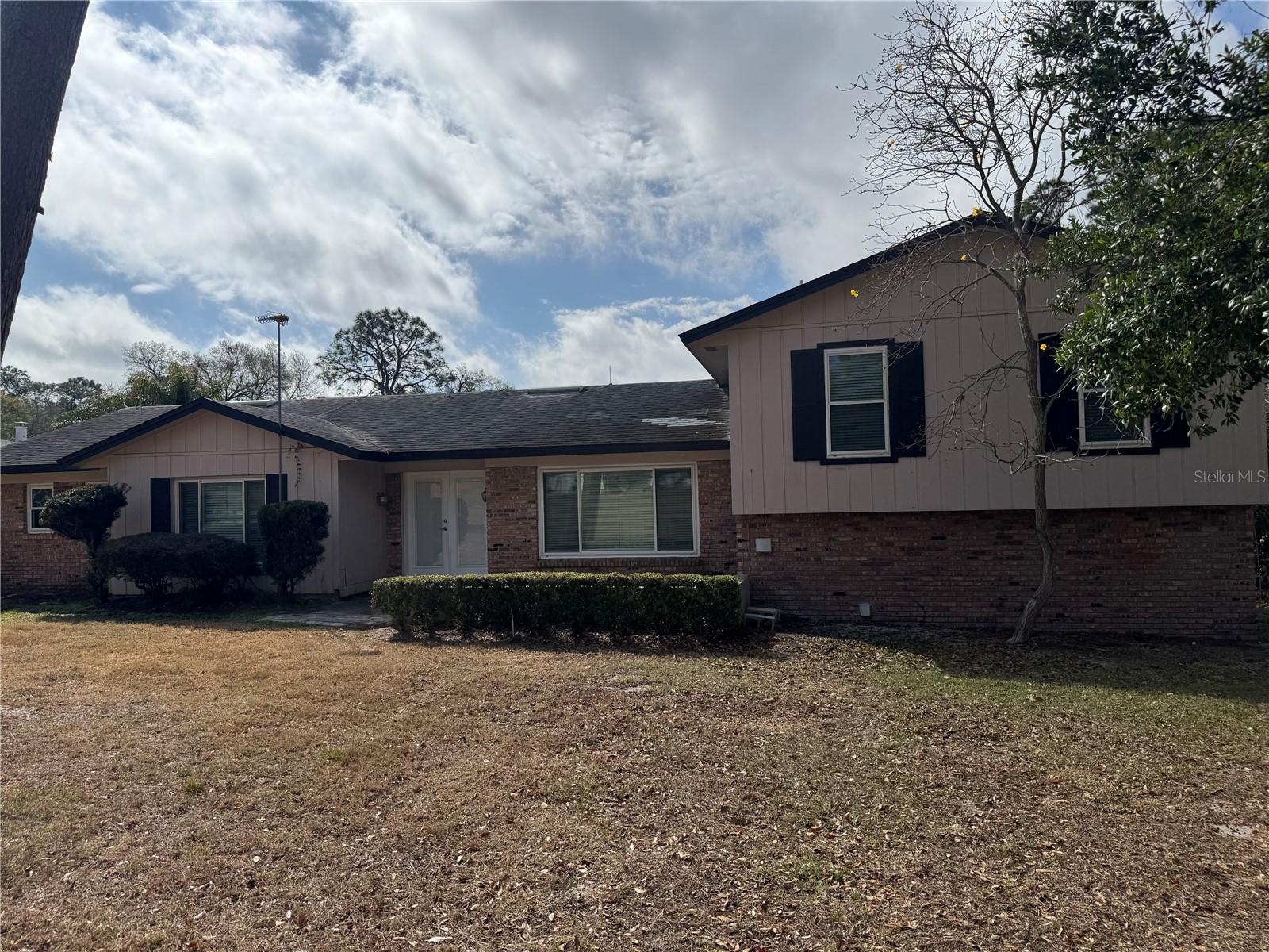 Image 10 of 60 For 1652 Palm Hill Drive