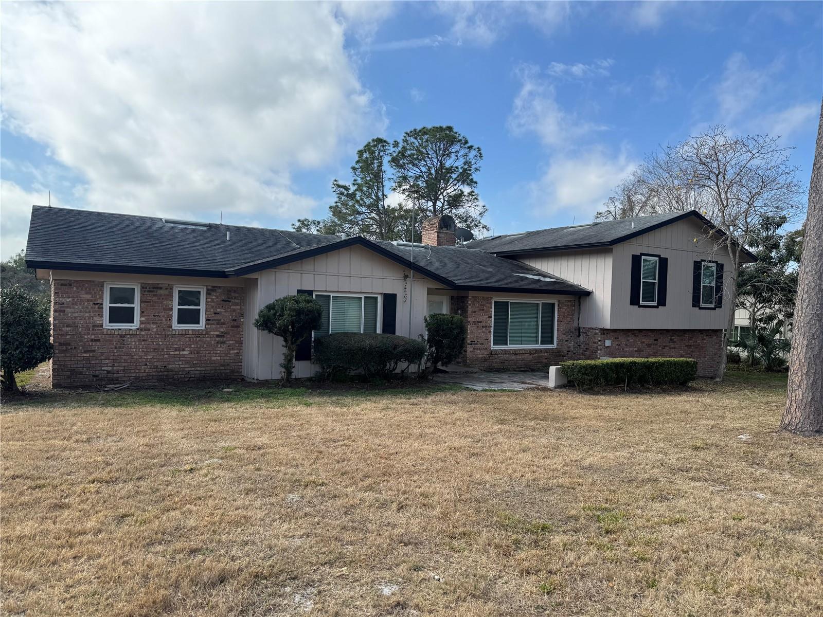 Image 11 of 60 For 1652 Palm Hill Drive