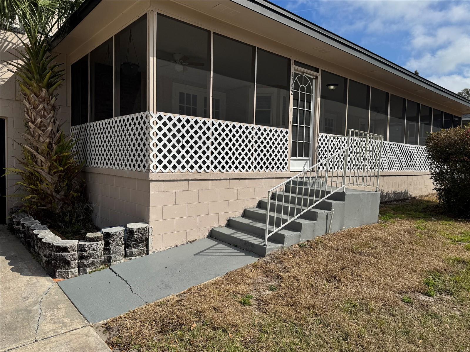 Image 2 of 60 For 1652 Palm Hill Drive