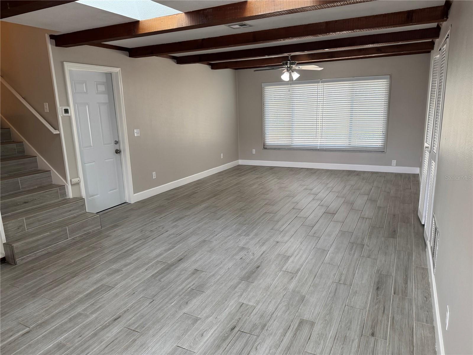 Image 22 of 60 For 1652 Palm Hill Drive