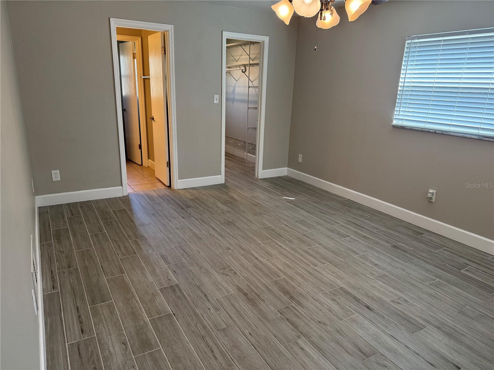 Image 28 of 60 For 1652 Palm Hill Drive