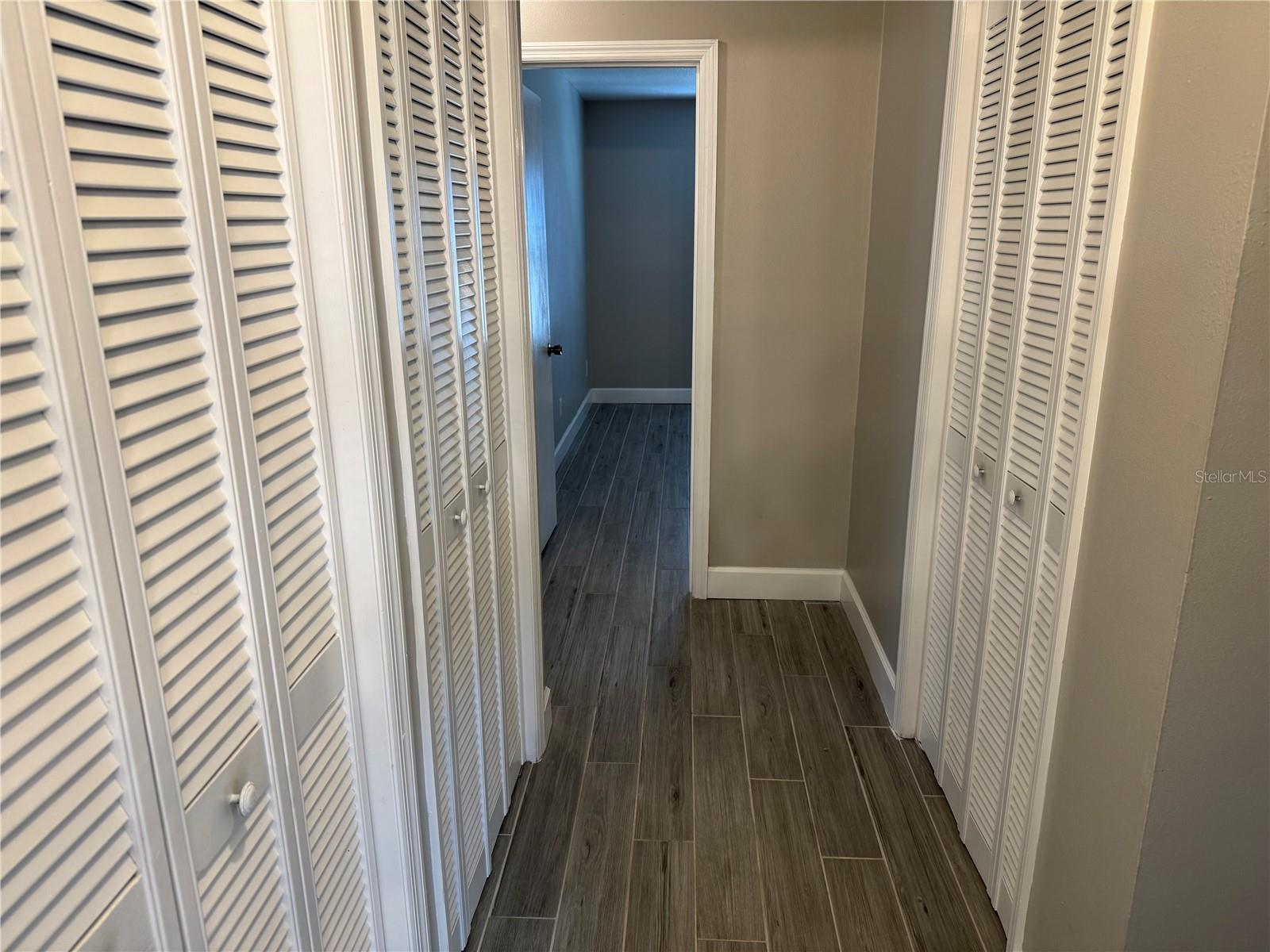 Image 43 of 60 For 1652 Palm Hill Drive