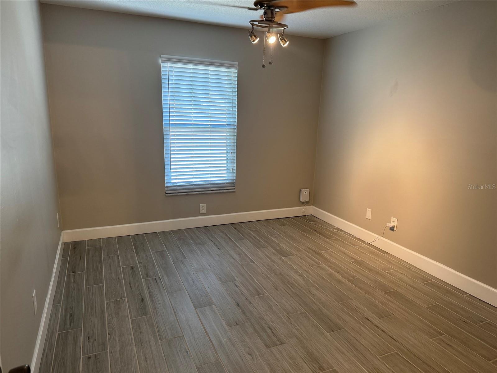 Image 44 of 60 For 1652 Palm Hill Drive