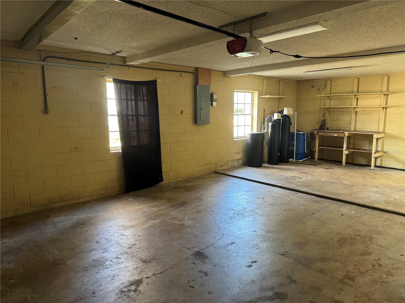 Image 57 of 60 For 1652 Palm Hill Drive