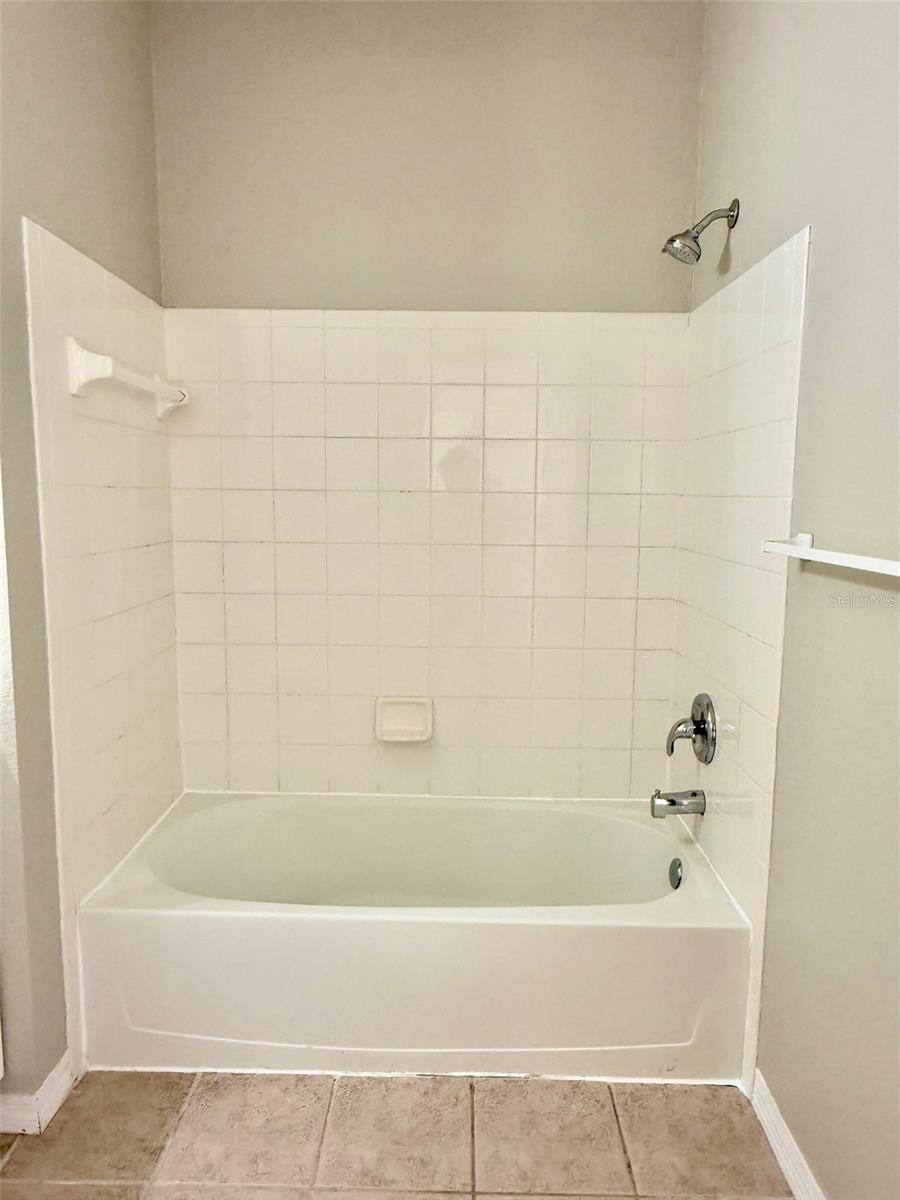 Image 16 of 37 For 8911 Legacy Court 207