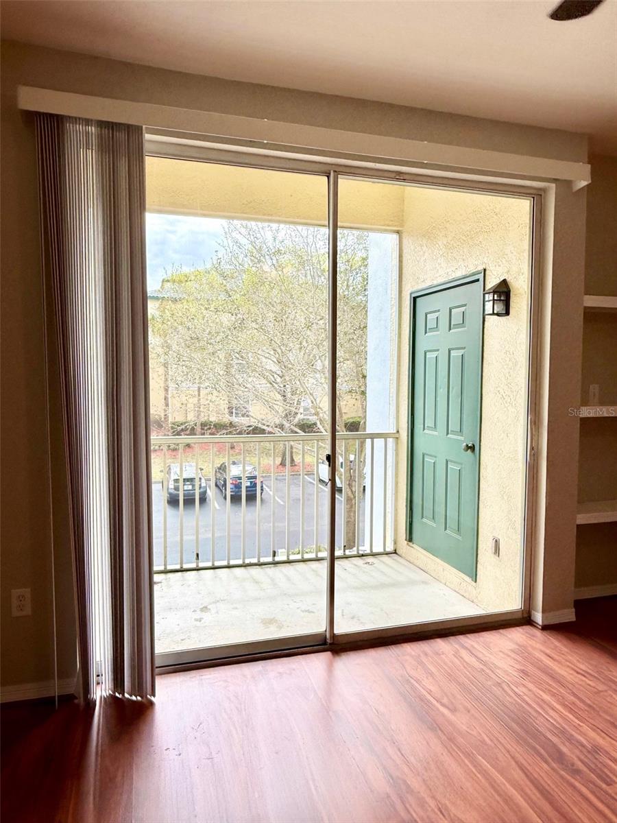 Image 19 of 37 For 8911 Legacy Court 207