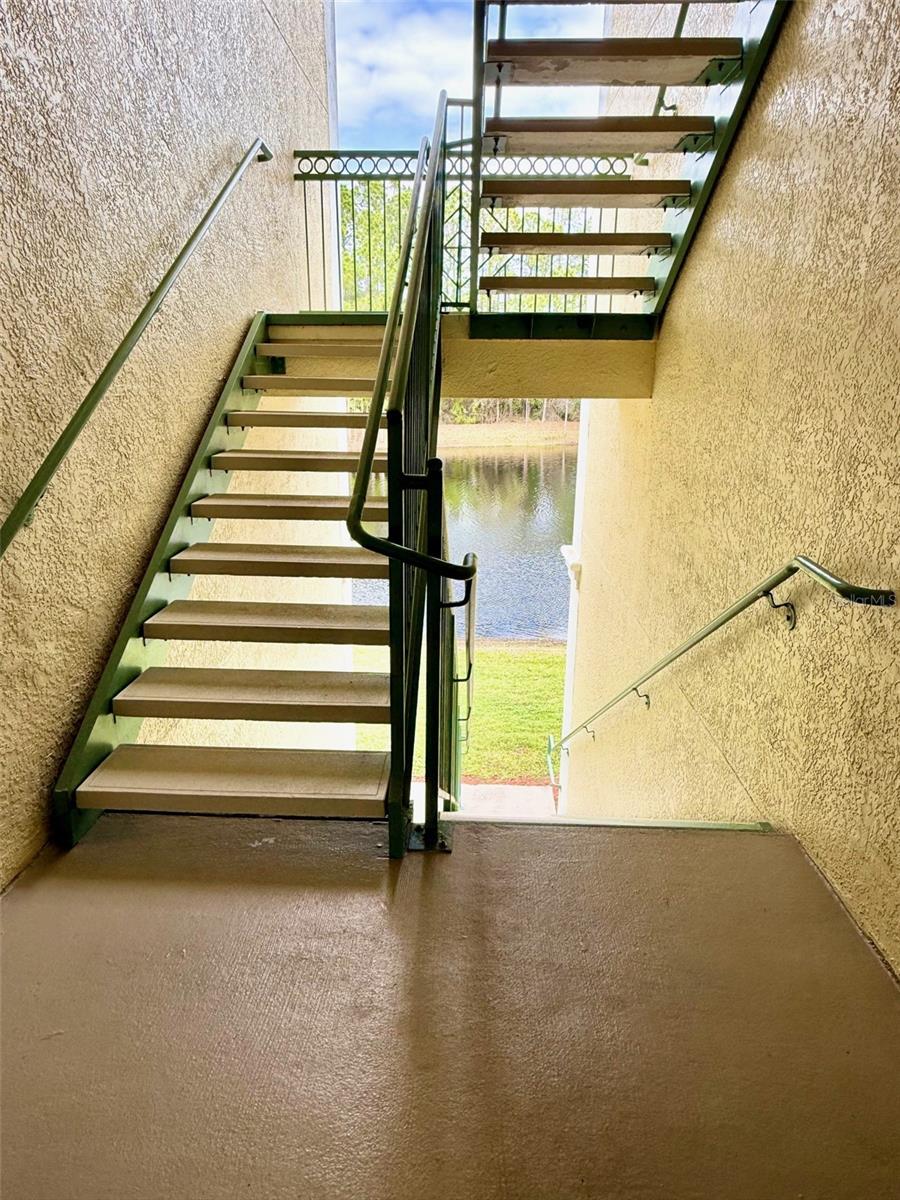 Image 21 of 37 For 8911 Legacy Court 207