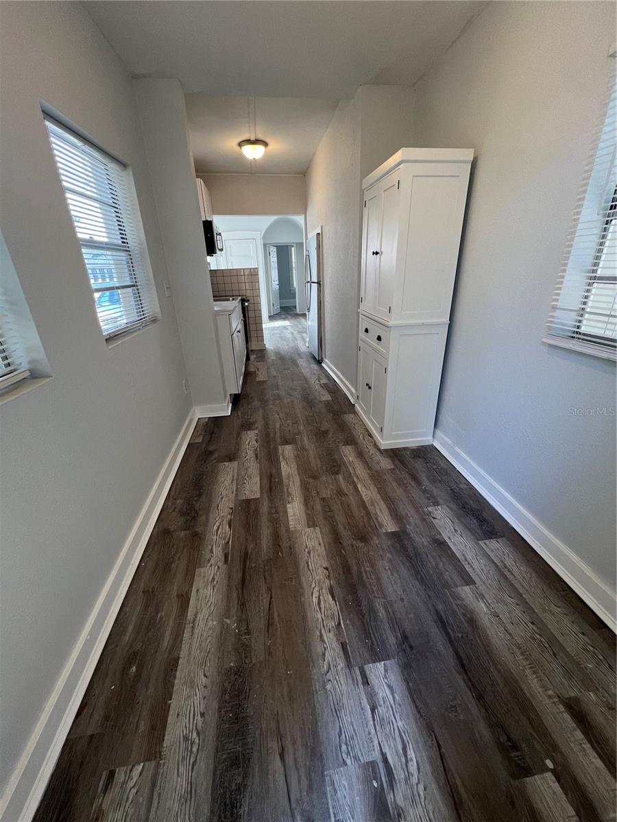 Image 3 of 12 For 209 Taylor Avenue 1