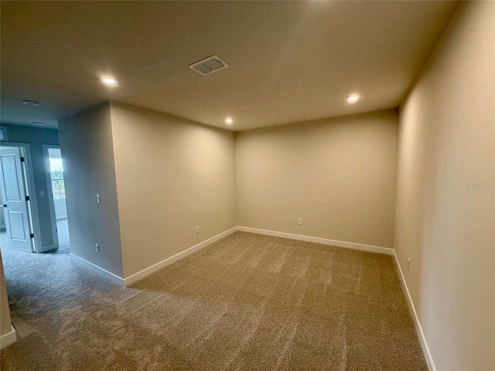 Image 14 of 29 For 602 Highfalls Avenue