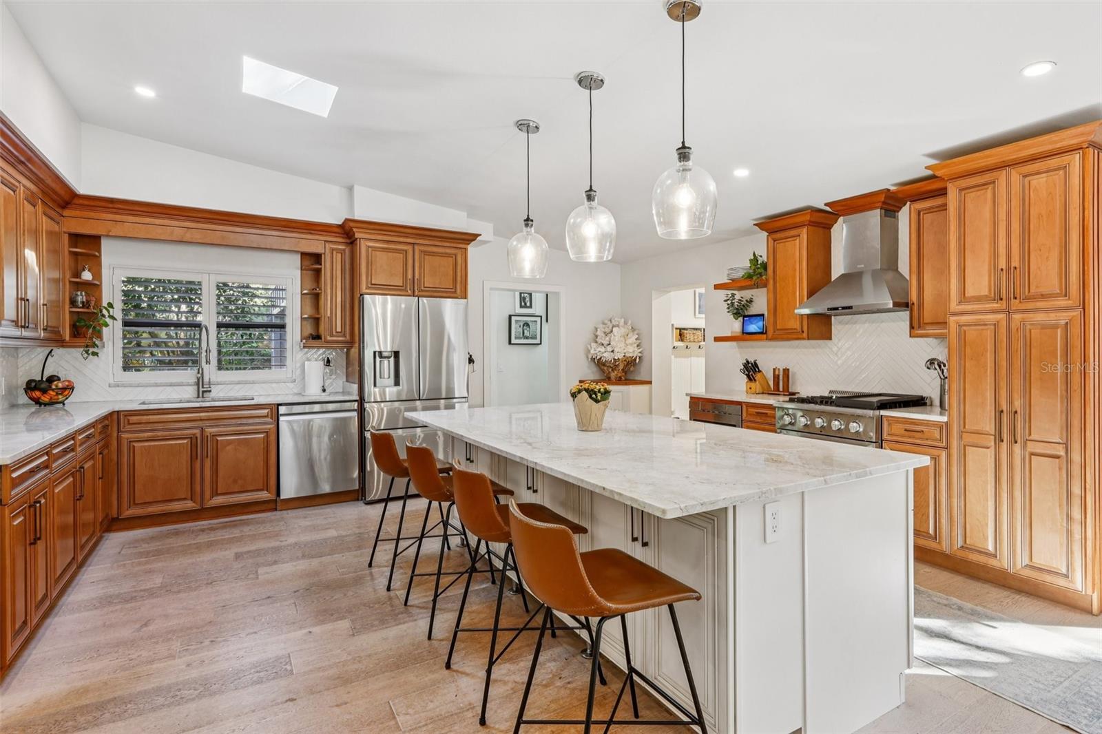 Image 22 of 64 For 1016 Howell Branch Road