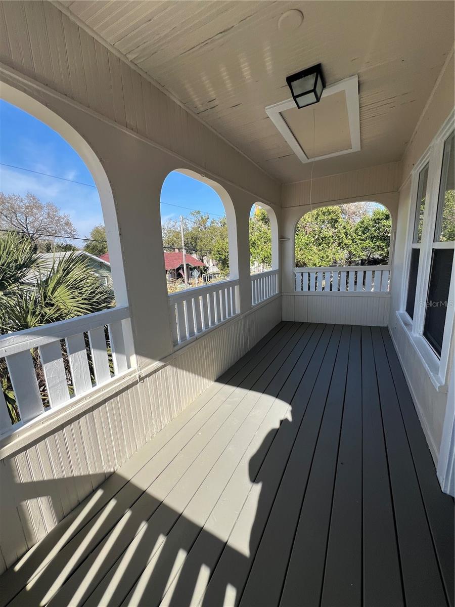 Image 12 of 14 For 209 Taylor Avenue 2