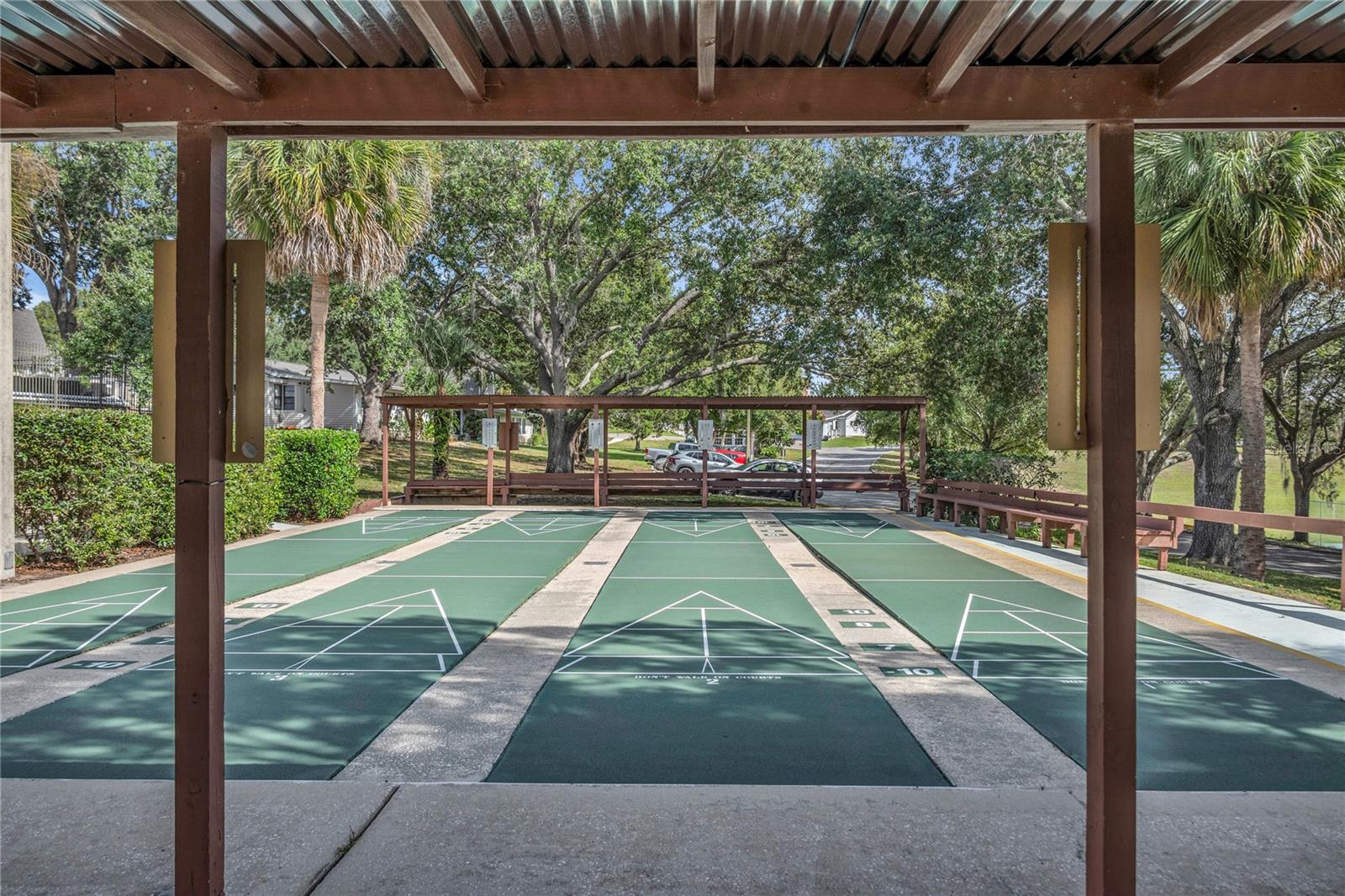 Image 18 of 19 For 10301 Us Highway 27  187