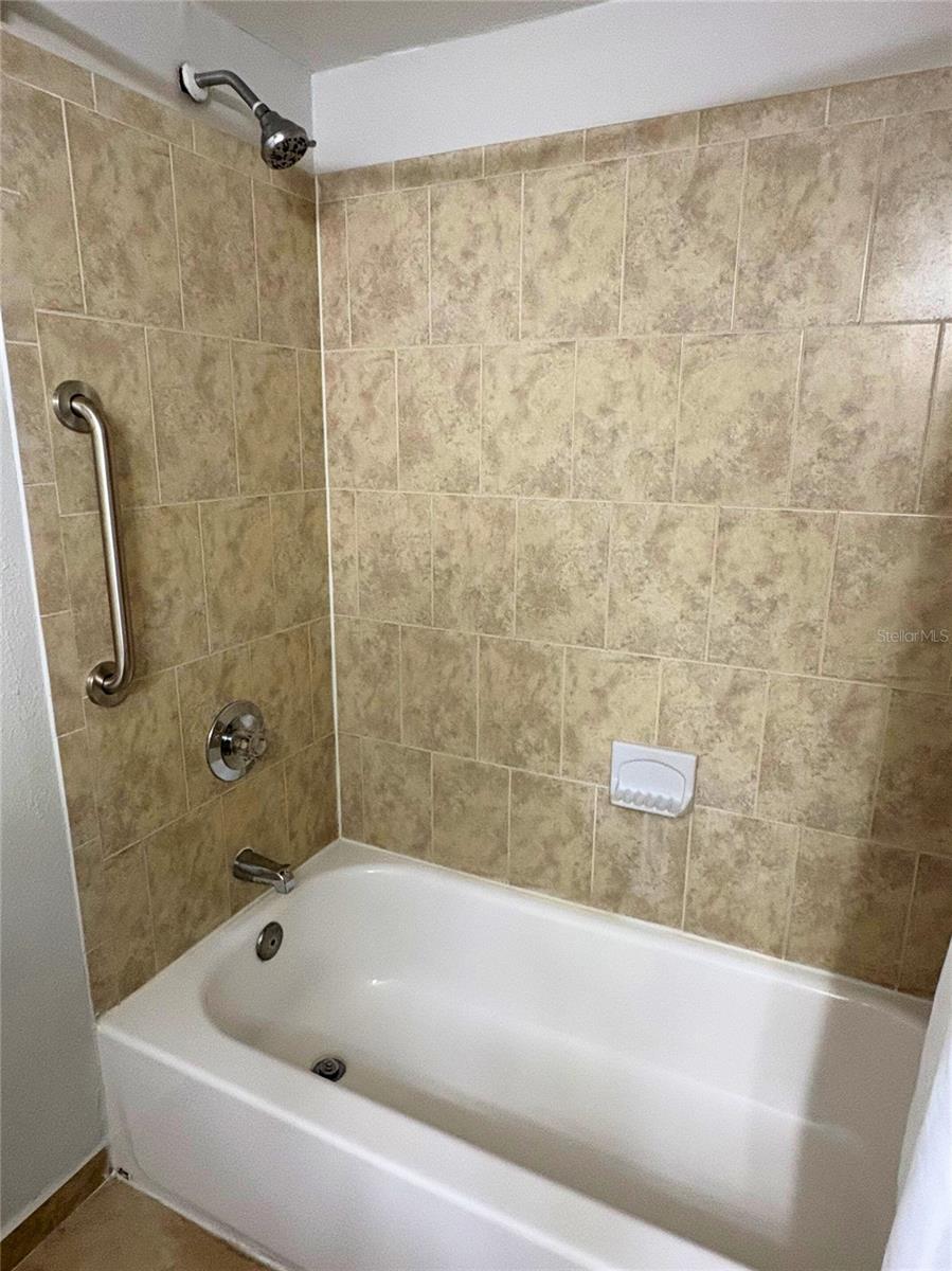 Image 14 of 22 For 6324 Parc Corniche Drive 1313