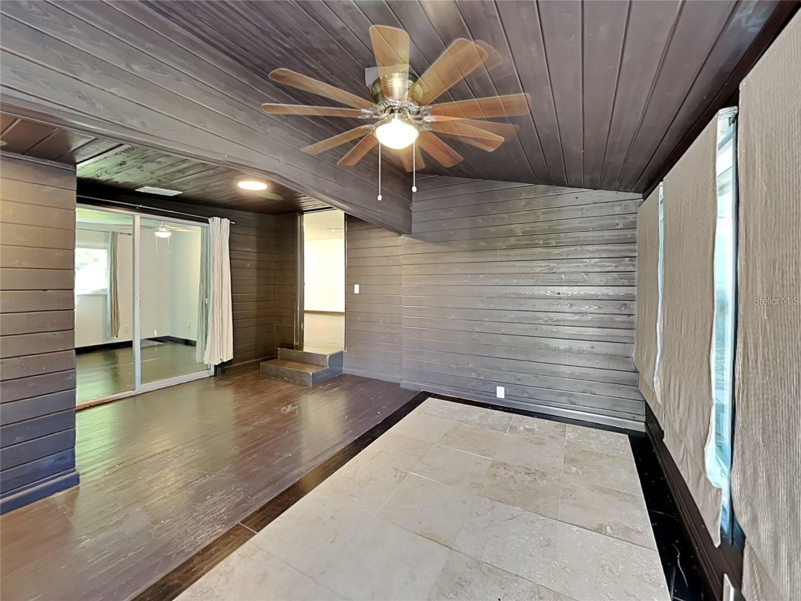 Image 12 of 18 For 10140 Lake Louisa Road A