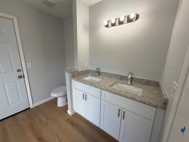 Image 12 of 24 For 6812 Moorhen Circle