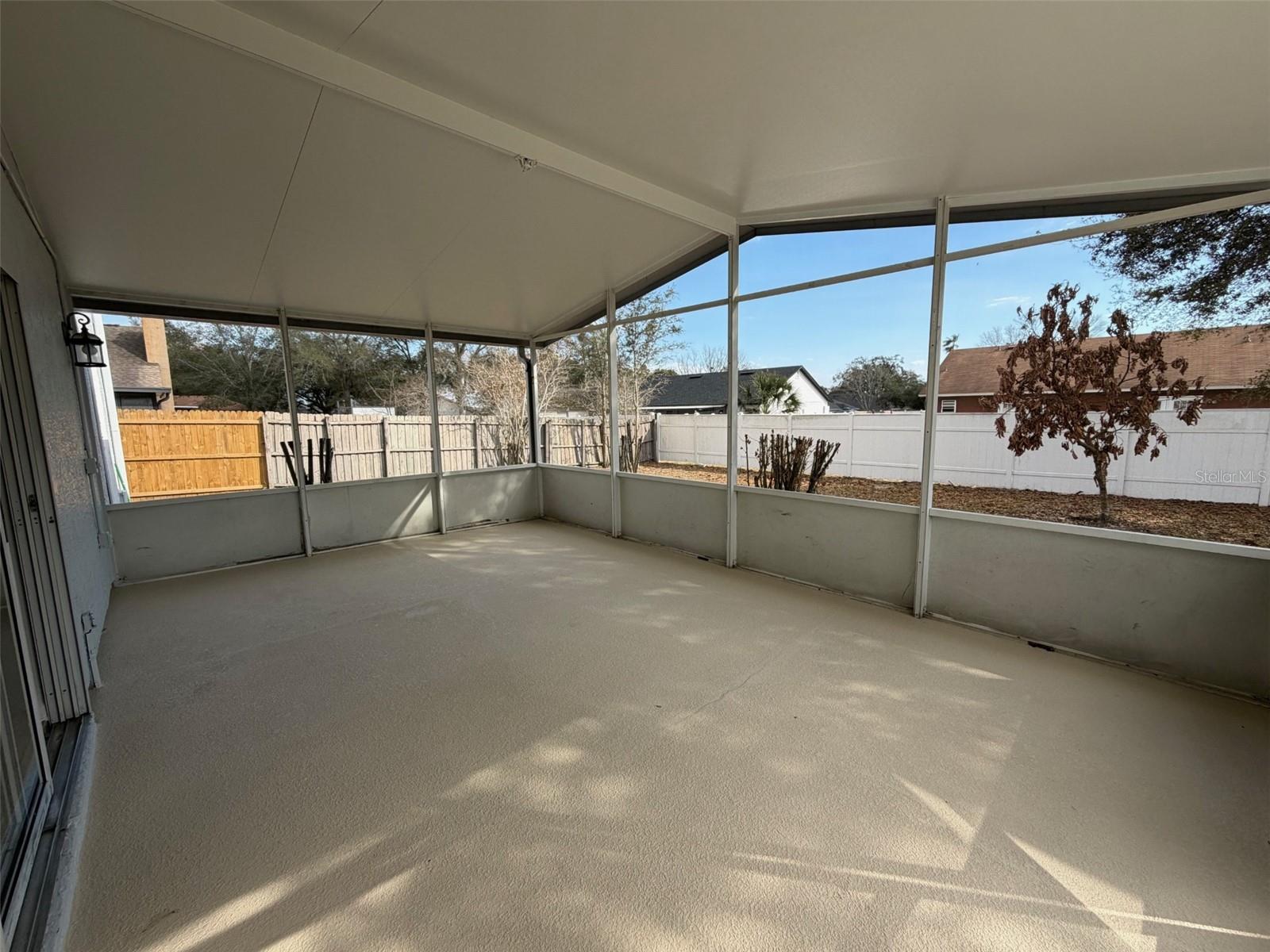 Image 16 of 24 For 6812 Moorhen Circle