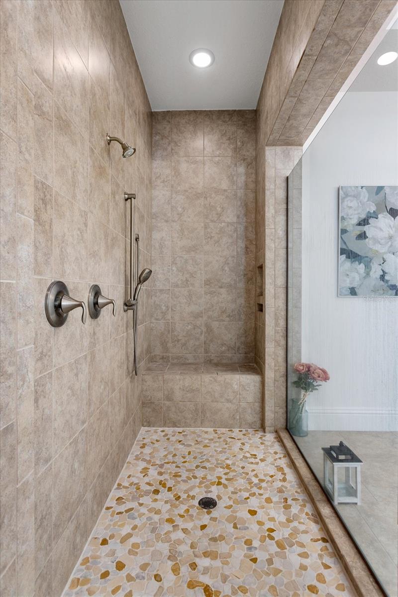 Image 31 of 61 For 13283 Alderley Drive