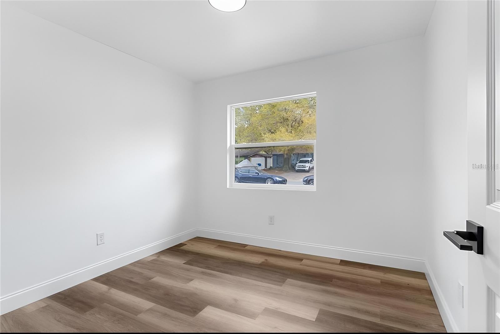 Image 11 of 19 For 216 Jean Street