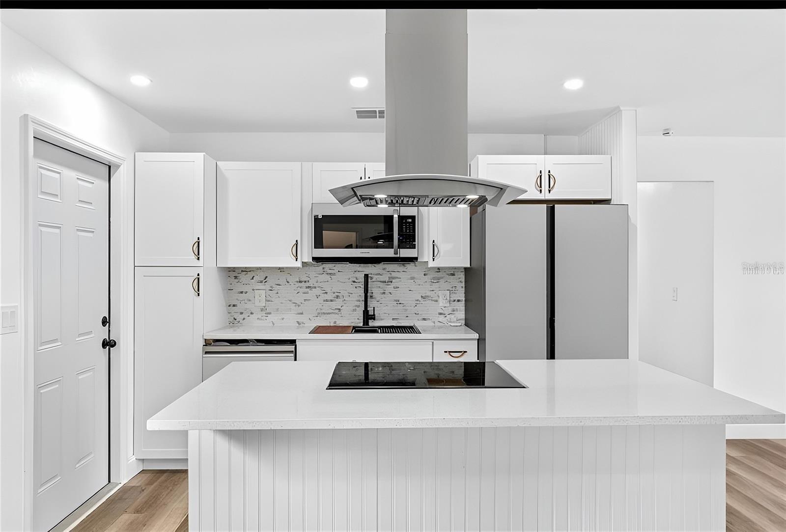 Image 4 of 19 For 216 Jean Street