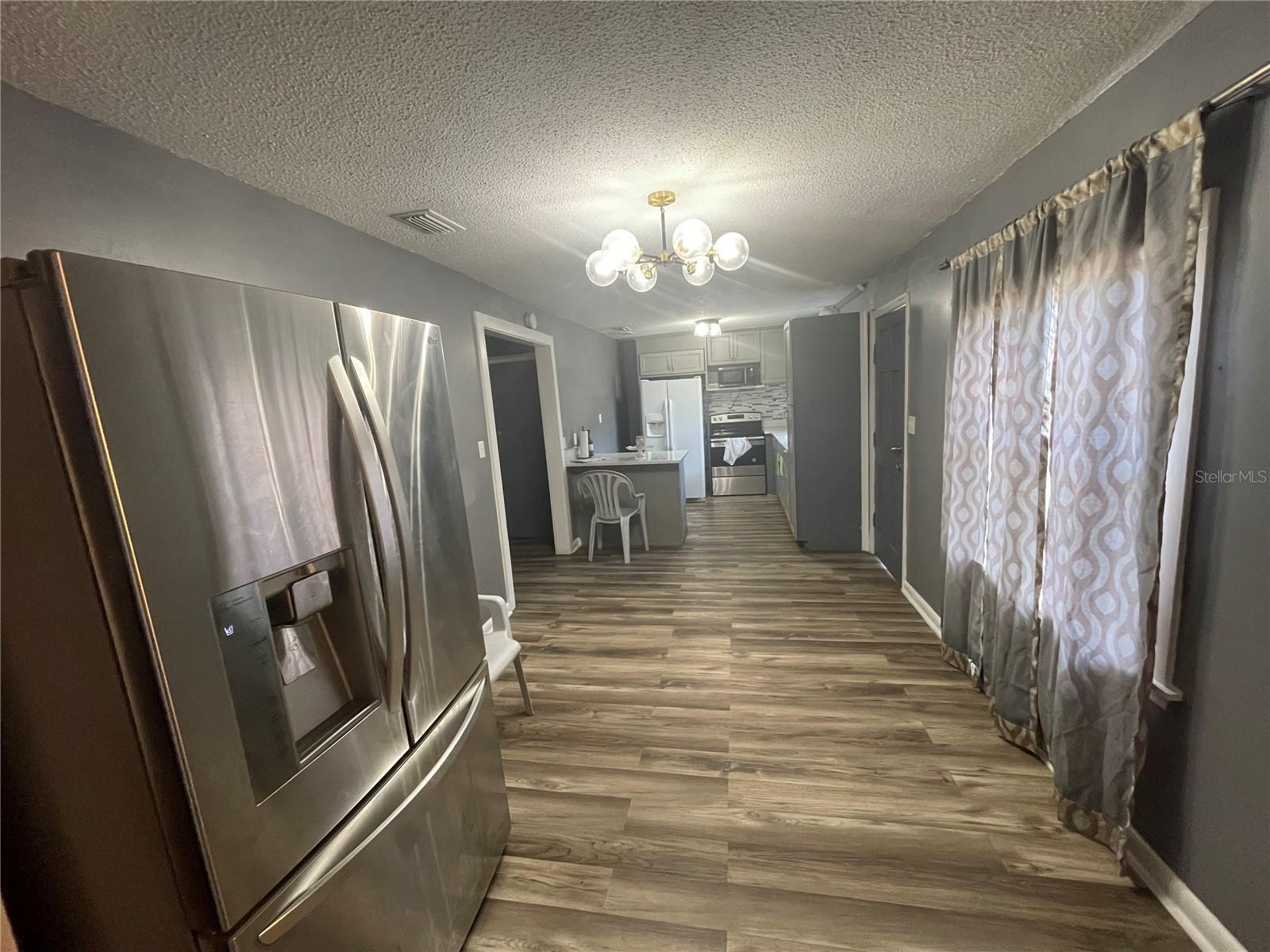 Image 9 of 10 For 1135 Holden Avenue